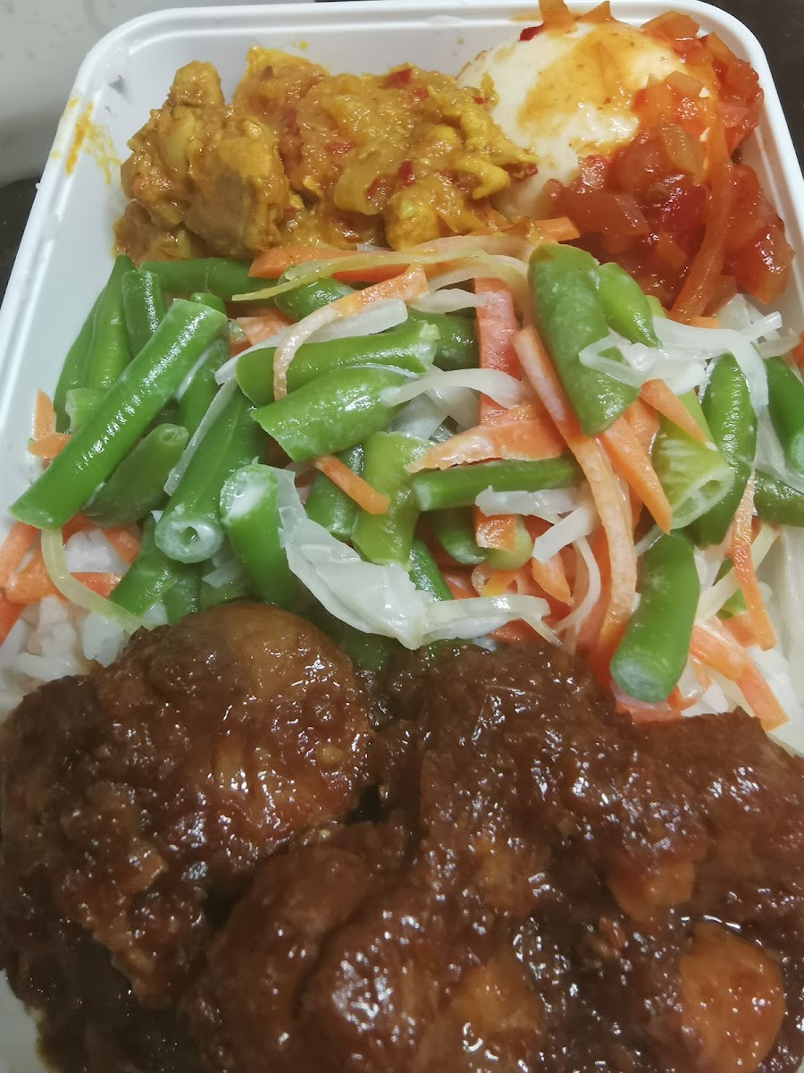 De Parel Van Flores Photos 2